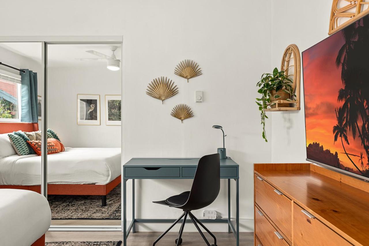 East Village Arts District, King With Sofa Bed Nrp23-01221 Apartment Long Beach